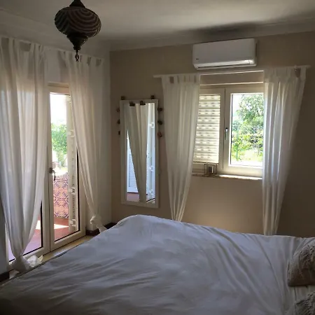 Cegonha Powered By Cegonha Resort- Private Swimming Pool & Air Con