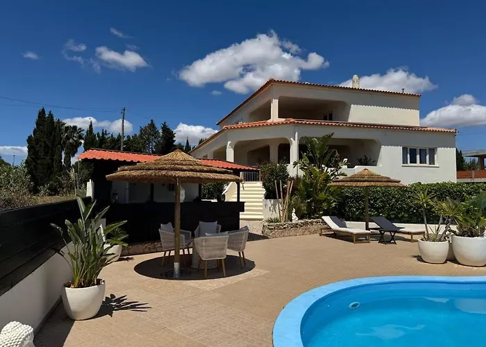 Cegonha Powered By Cegonha Resort- Private Swimming Pool & Air Con 阿尔布费拉